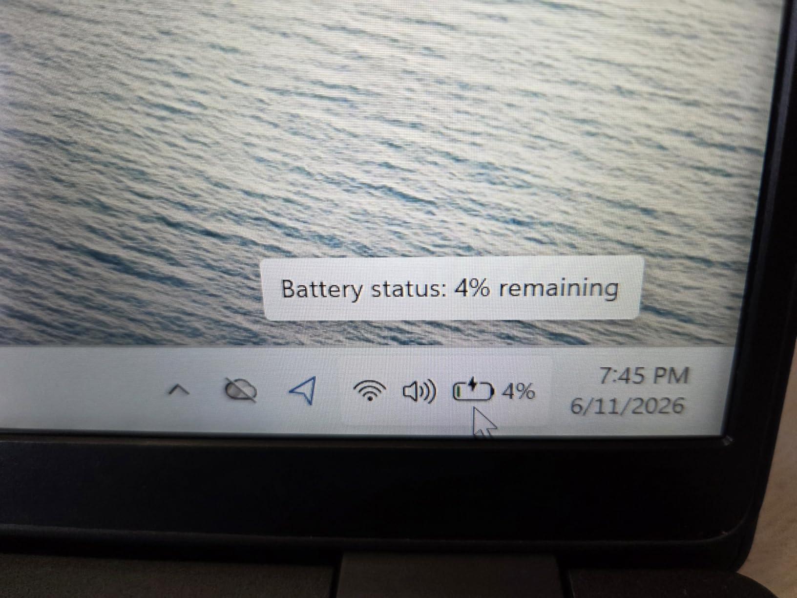 Dell Latitude 5400 customer photo 1
