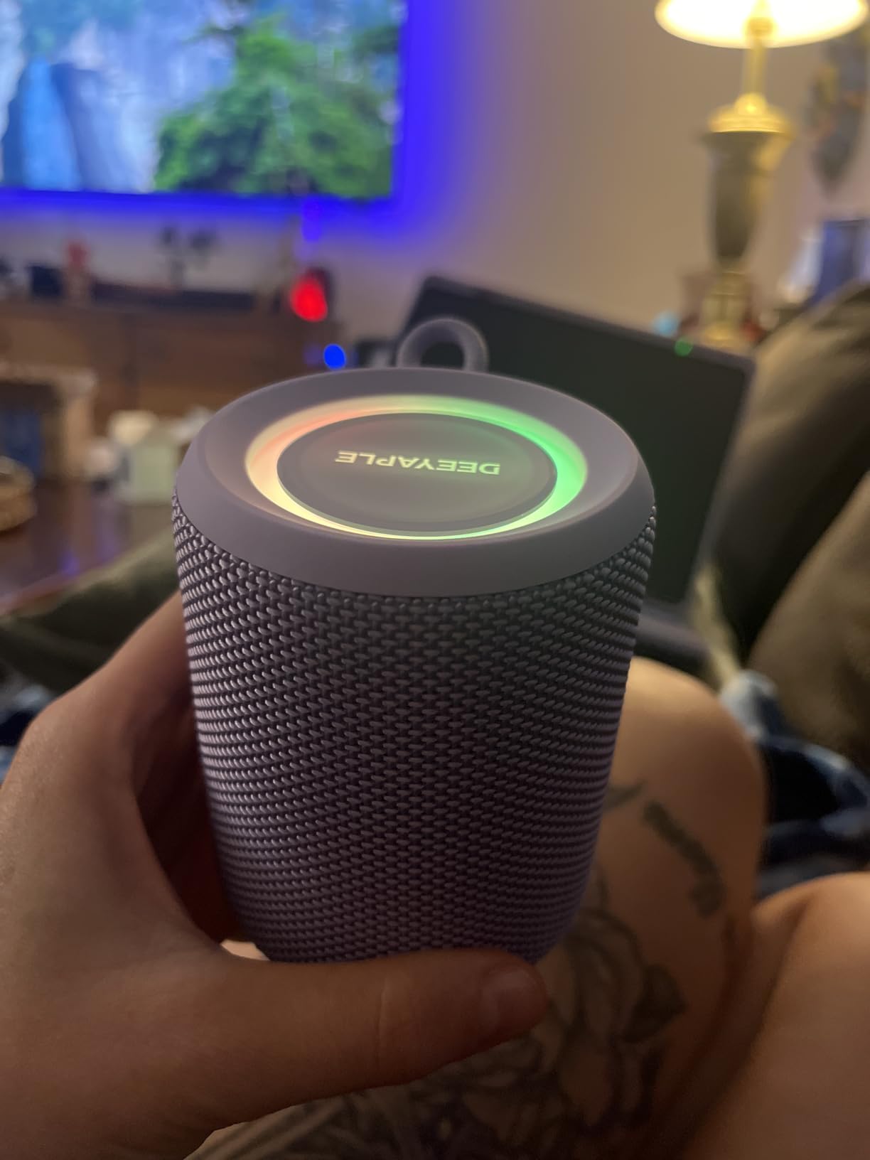 Bluetooth Speaker Wireless,IP67 Waterproof & Dustproof Portable Speaker with Lights,15W Loud Stereo Sound, 2500mAh Battery All Day Playtime, TWS Pairing, BT5.3, Home/Party/Outdoor/Beach (Black) customer photo 1