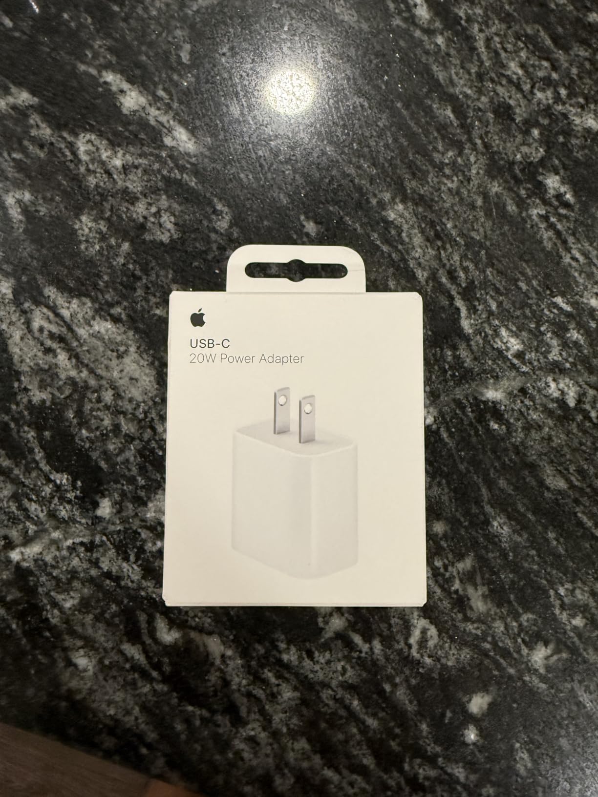 Apple 20W USB-C Compact Power Adapter: Fast and Convenient Charging, Type C Wall Charger customer photo 1