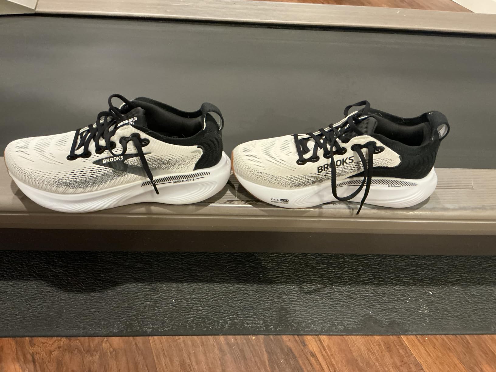 Brooks Adrenaline GTS 25 customer photo 1