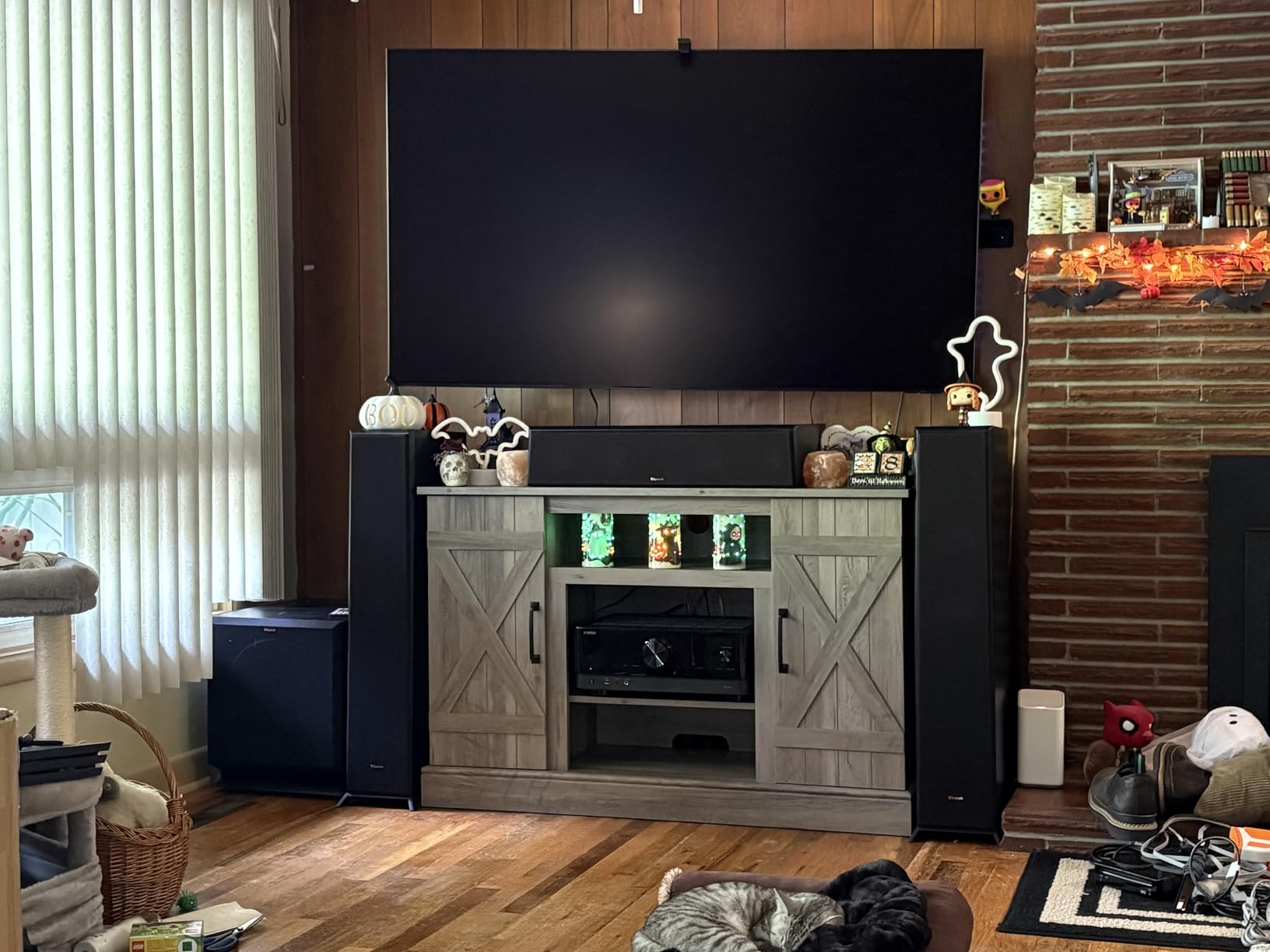 Samsung 50-Inch Class Neo QLED 4K QN90F Series, Vision AI, Mini LED Smart TV (2025 Model, 50QN90F) Neo Quantum HDR+, Object Tracking Sound Lite w/Dolby Atmos, Glare Free, Gaming Hub, Alexa Built-in customer photo 2