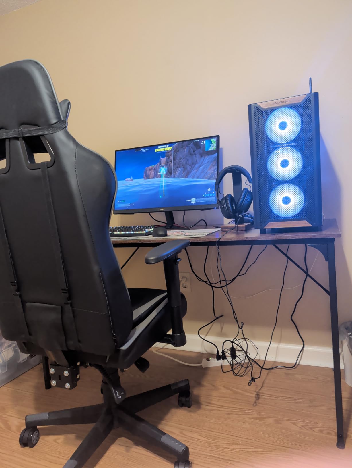 PRAISUN 63 X 29.5 Inch Computer Desk with Deeper Desktop customer photo 1