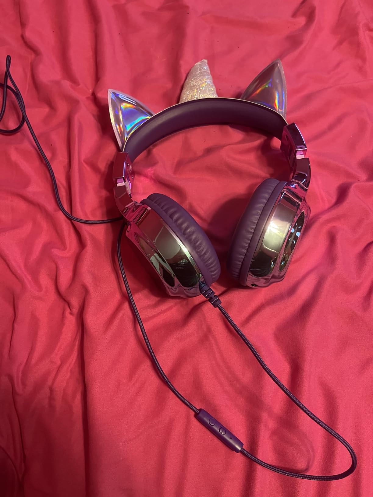 QearFun Kids Cat Ear Headphones with Cord with Mic, 85/94dB Volume Limit customer photo 2