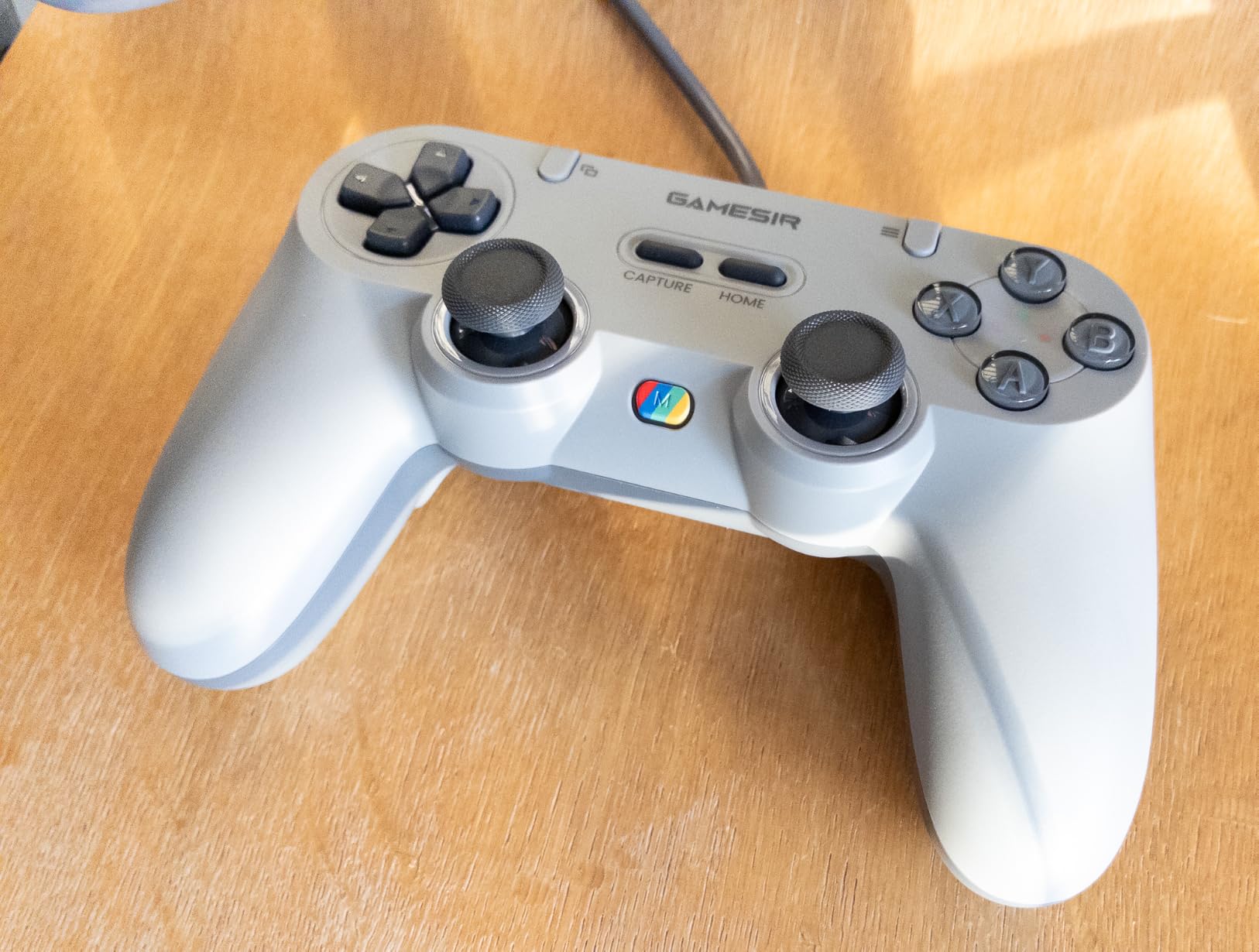 GameSir Tegenaria Lite Wired Game Controller For Switch, Android, iOS, PC, Steam With Retro 90s Design, Hall Effect Sticks, 1000Hz Polling Rate, Dual Rumble Motors, Mappable Back Buttons, Ultra-Low Latency, Ergonomic Design -Retro Gray customer photo 2