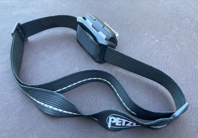 Petzl ACTIK CORE Headlamp - Powerful, Rechargeable 650 Lumen Light - Black customer photo 2