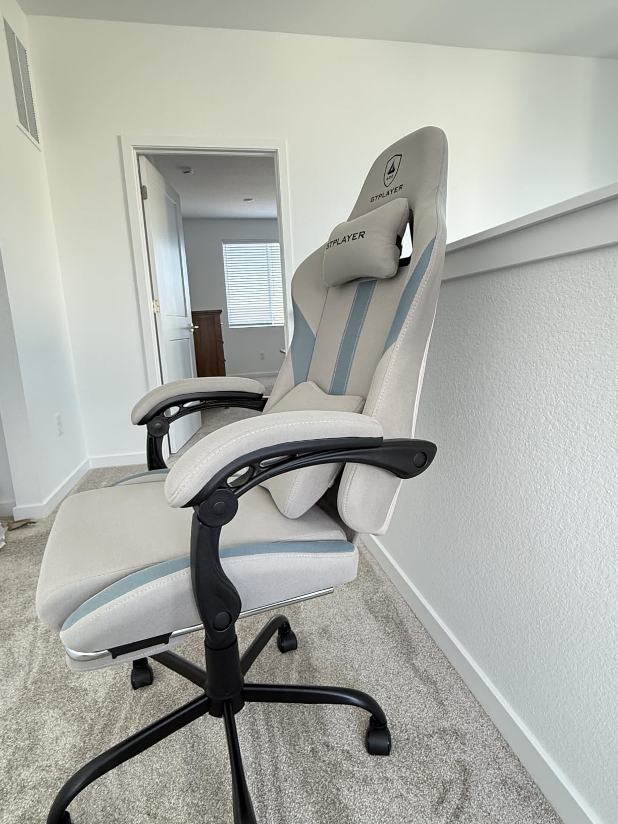GTPLAYER Gaming Chair with Foot Rest & Pocket Spring Cushion, Ergonomic High Back Computer Desk Chair with Headrest & Lumbar Support for Back Pain Relief, Breathable Fabric, Black customer photo 2