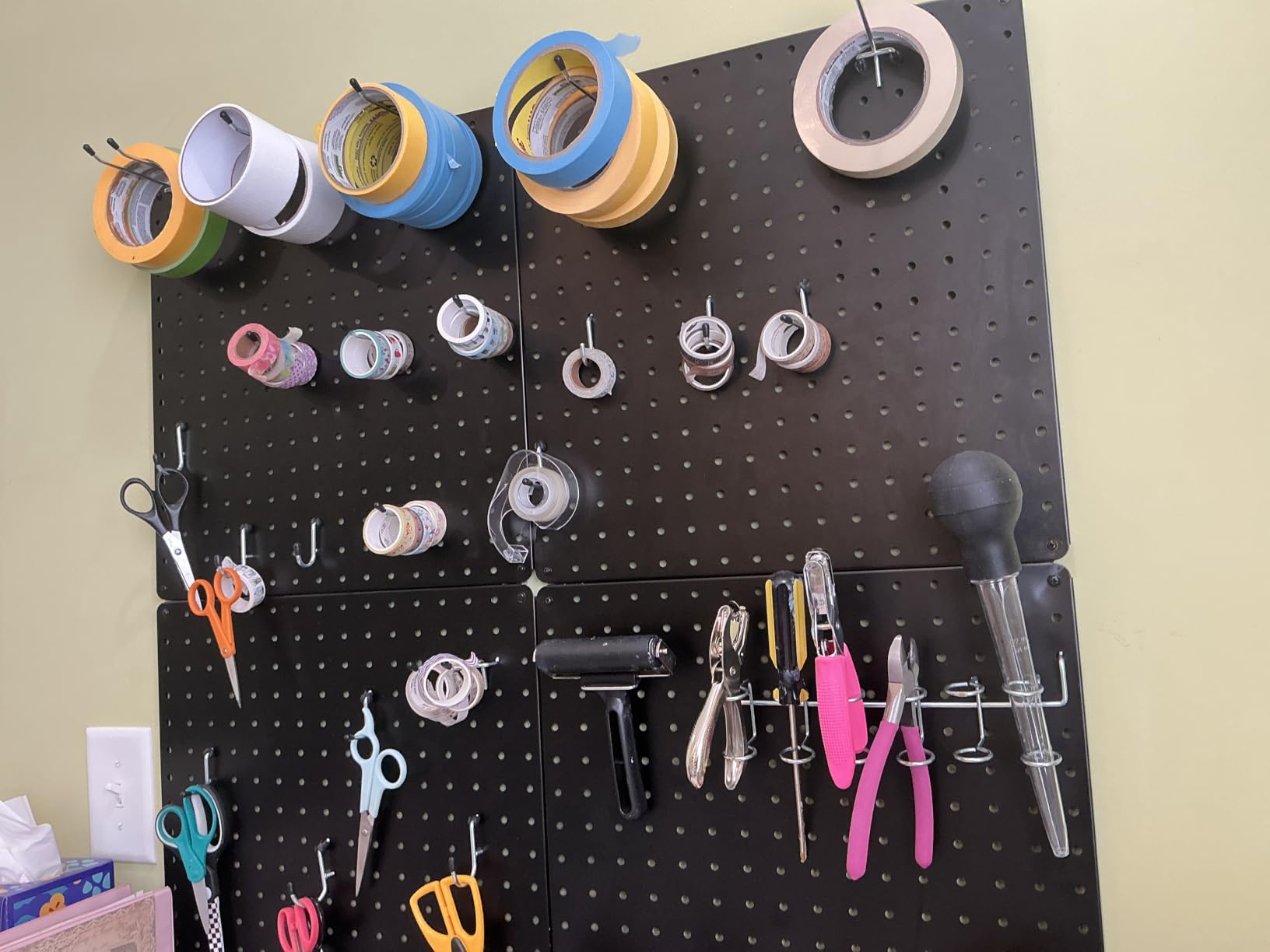 Peg Board, 70PCS Heavy Duty Metal Pegboard with Hooks, 6 Pack Black Peg Board Panels, 50lbs Load Capacity Each, Pegboard Wall Organizer for Garage, Workshop, Craft Rooms Total 24” x 36” customer photo 2