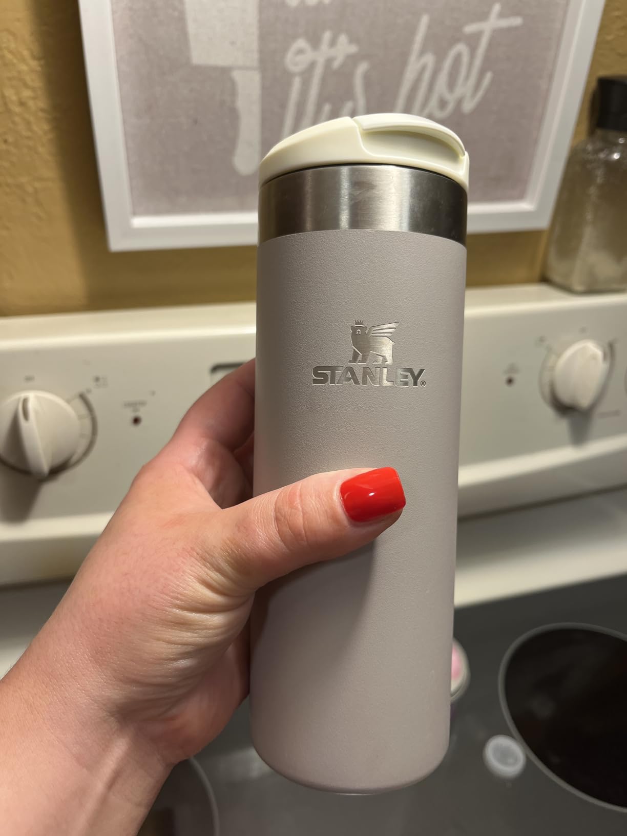 STANLEY Transit Flip Top Mug, 20 oz, Black 2.0 customer photo 2
