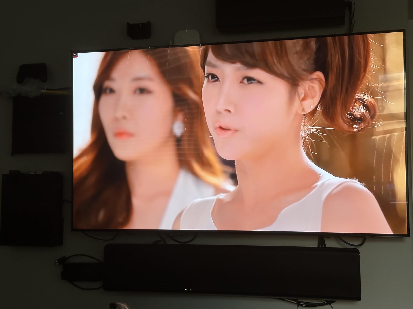Samsung 48-Inch Class S85H Series, OLED, 4K, Smart TV, 2026 Model customer photo 1