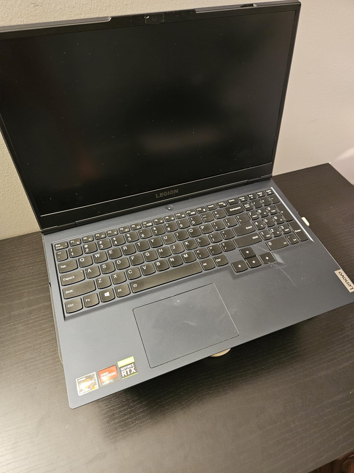 Lenovo 16